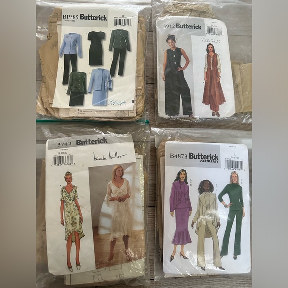 Butterick Sewing Pattern Bundle - Picture 5 of 6